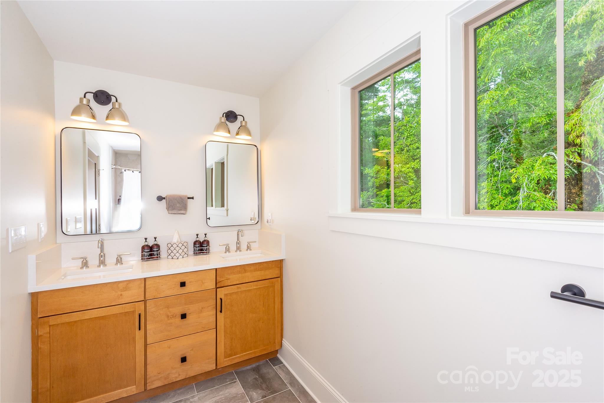 233 Grove Street Brevard NC 28712