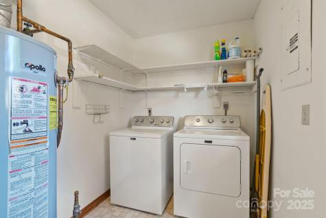 13C Windflower Court Asheville NC 28805