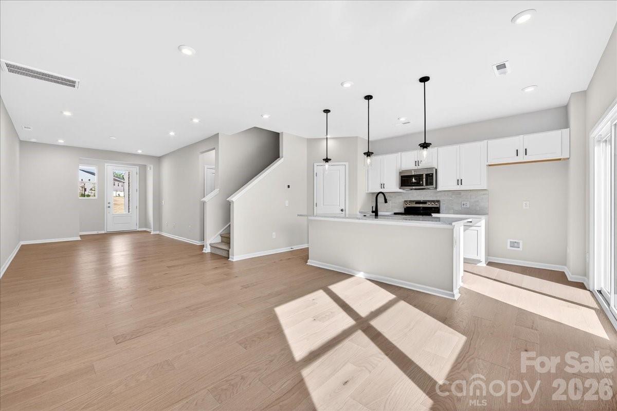 6053 Longar Lane Charlotte NC 28269
