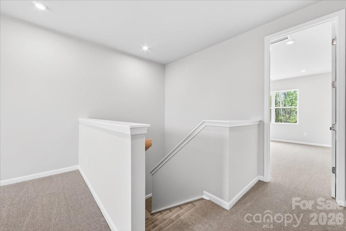 6053 Longar Lane Charlotte NC 28269