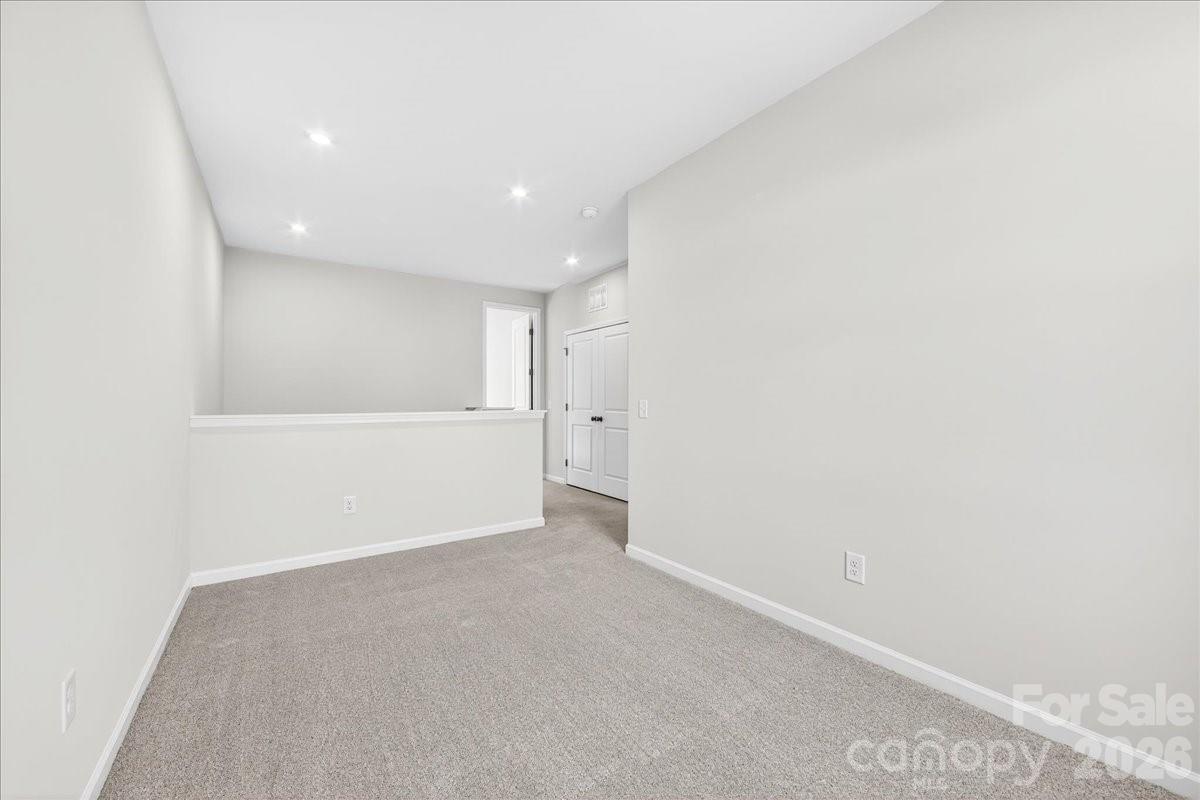 6053 Longar Lane Charlotte NC 28269