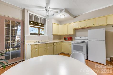 174 Dorchester Avenue Asheville NC 28806