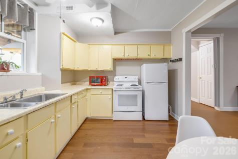 174 Dorchester Avenue Asheville NC 28806