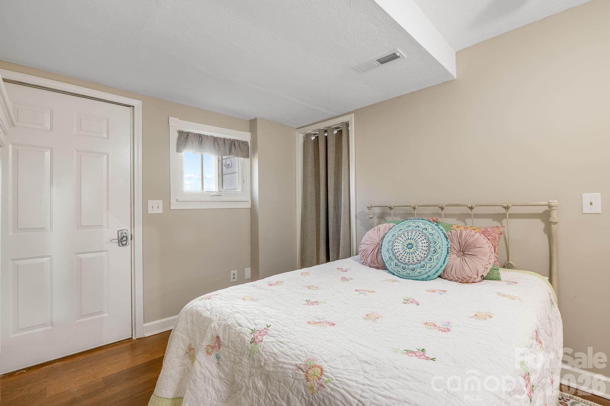 174 Dorchester Avenue Asheville NC 28806