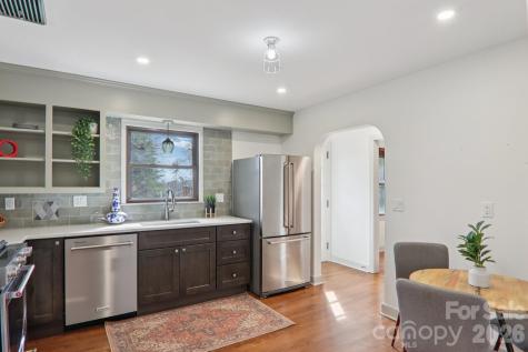 10 S Oak Forest Drive Asheville NC 28803