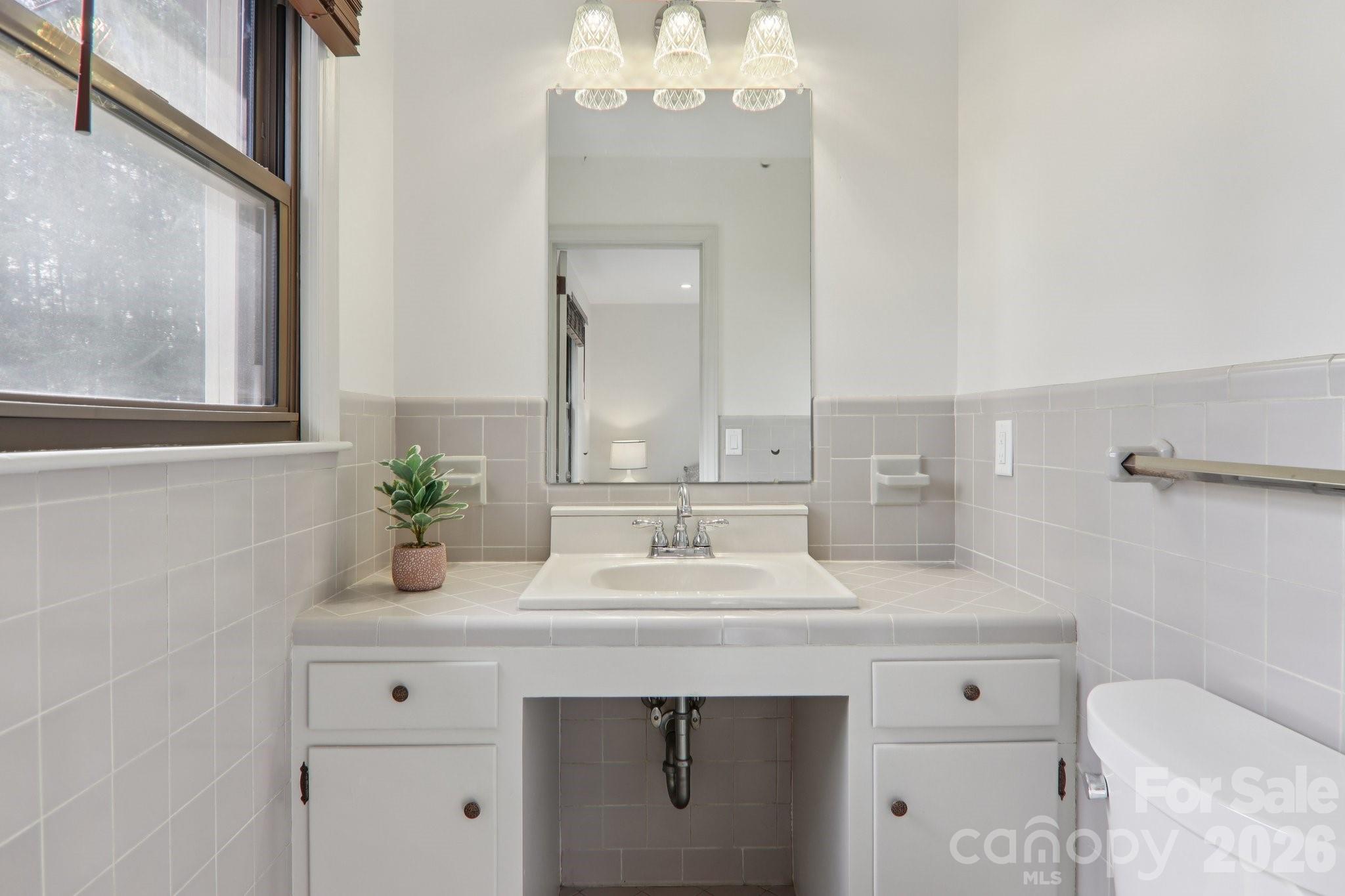 10 S Oak Forest Drive Asheville NC 28803