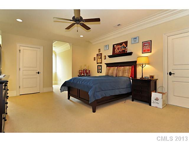 3925 Silver Bell Drive Charlotte NC 28211