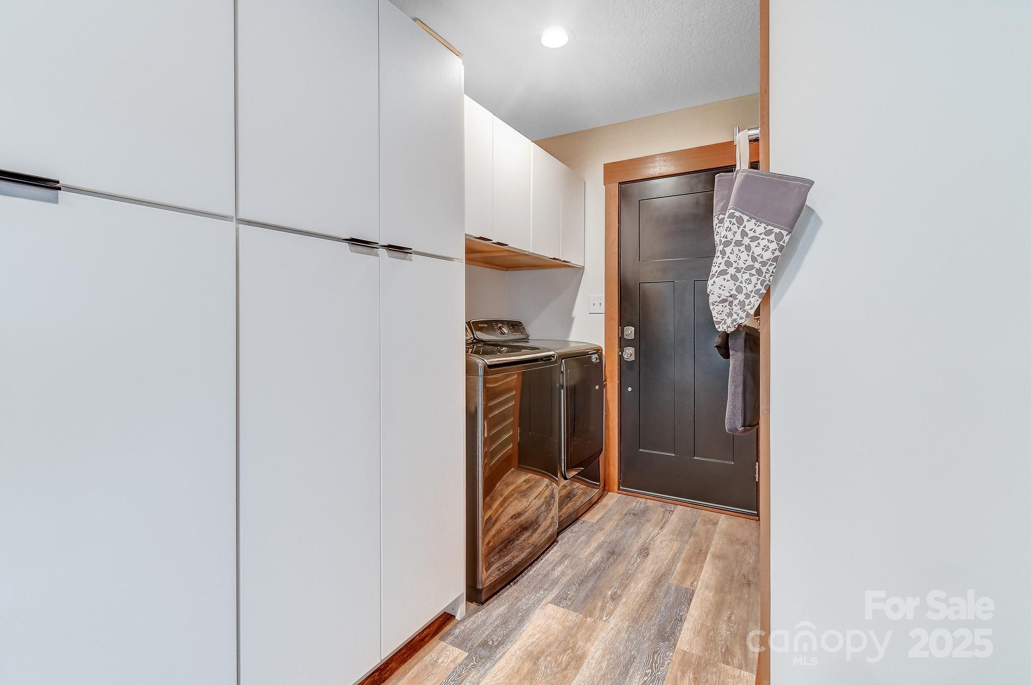 9 Oakwood Drive Weaverville NC 28787
