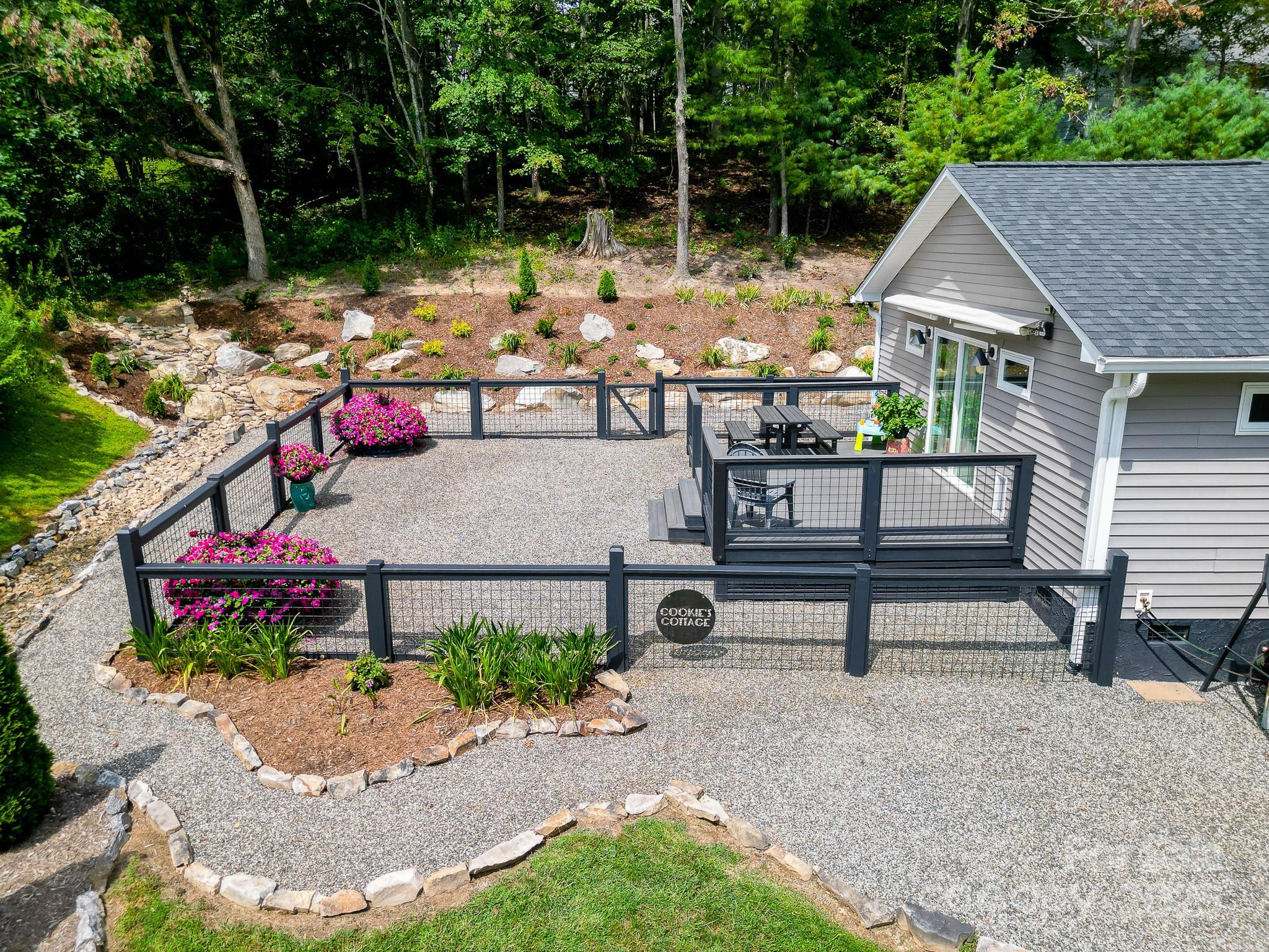 9 Oakwood Drive Weaverville NC 28787