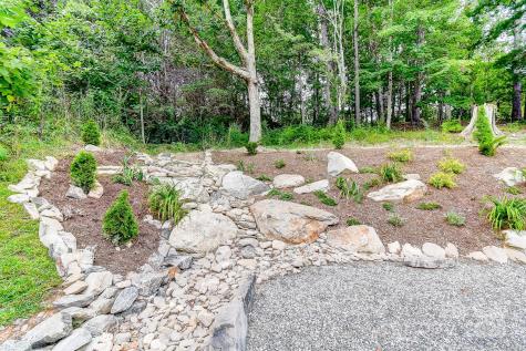9 Oakwood Drive Weaverville NC 28787