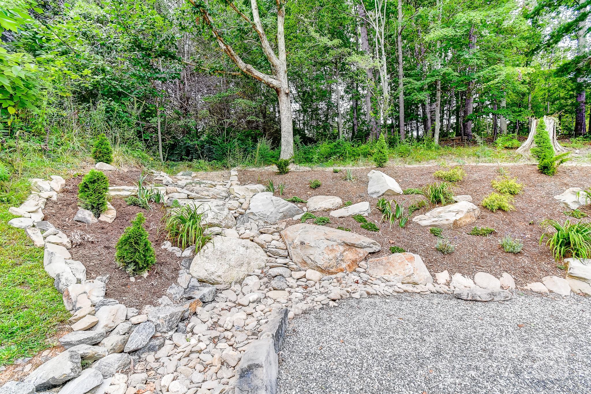 9 Oakwood Drive Weaverville NC 28787