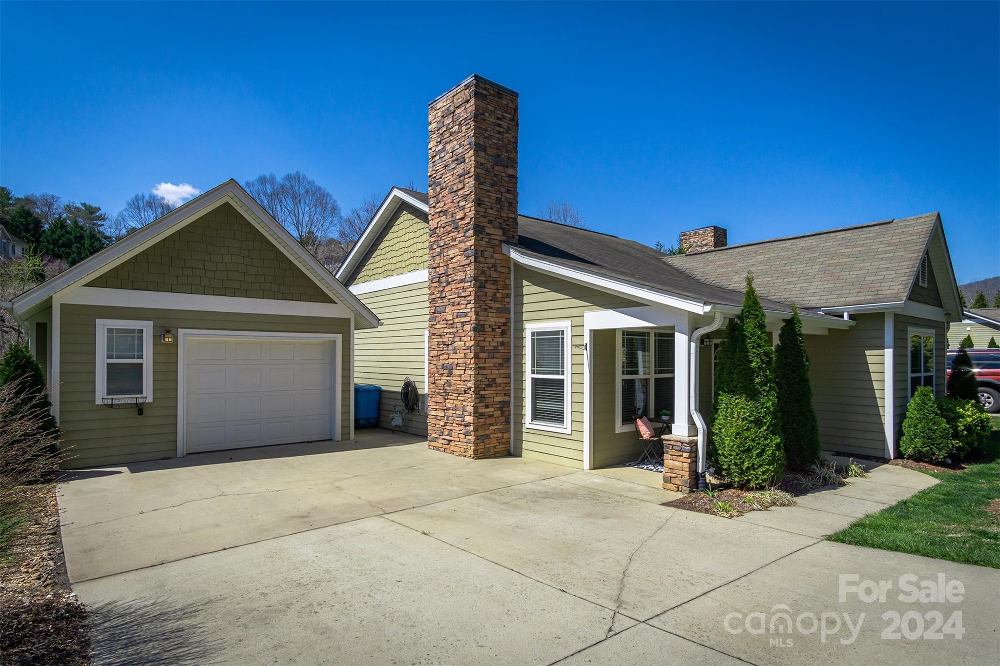 132 Lower Grassy Branch Road Asheville NC 28805