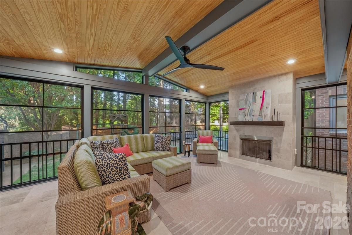 5631 Colony Road Charlotte NC 28226