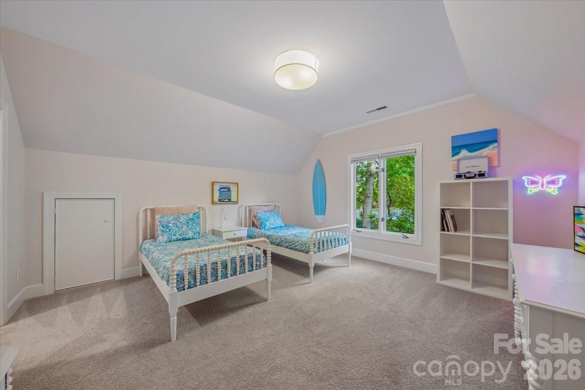 5631 Colony Road Charlotte NC 28226