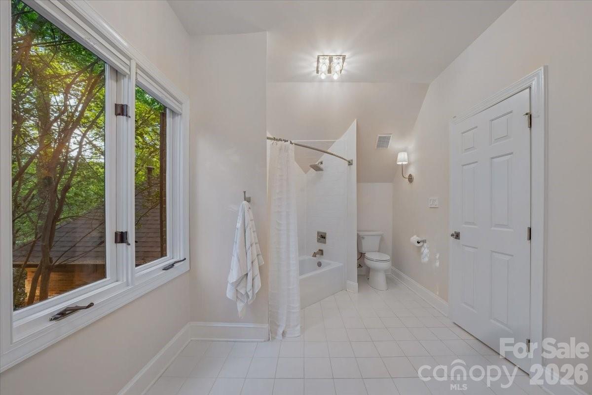 5631 Colony Road Charlotte NC 28226