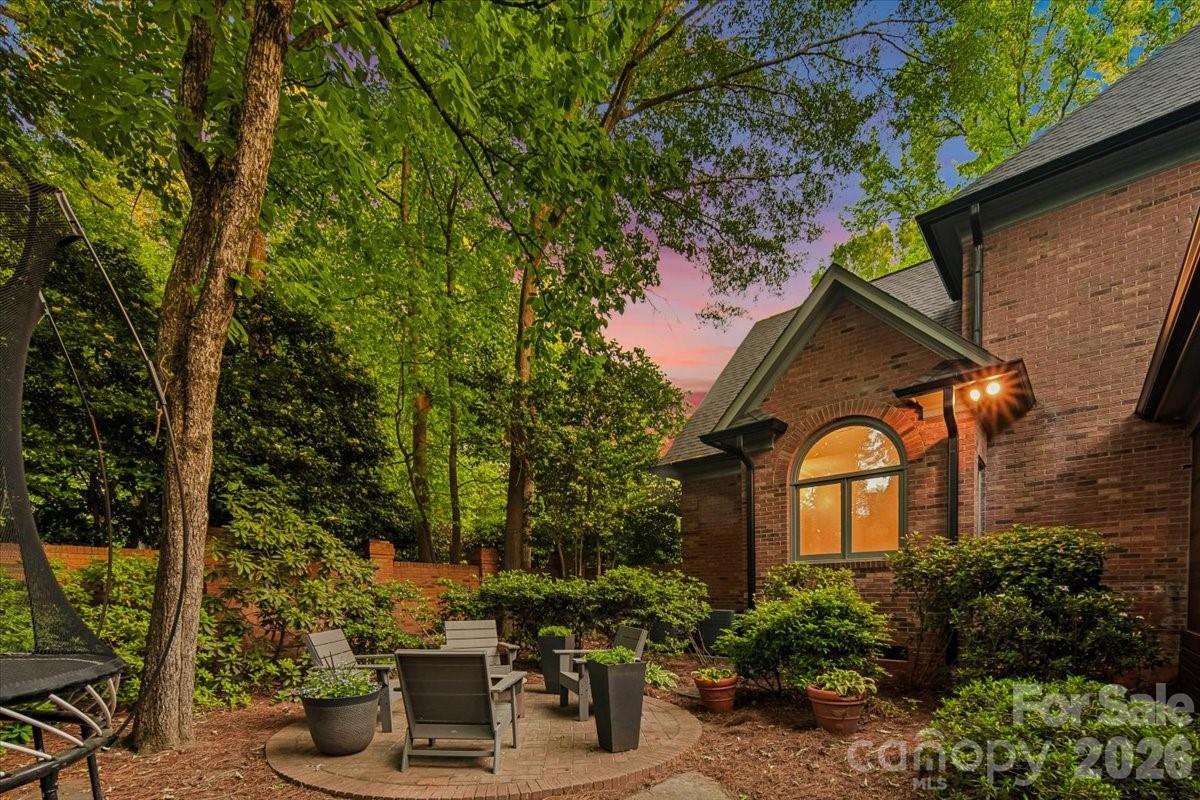 5631 Colony Road Charlotte NC 28226