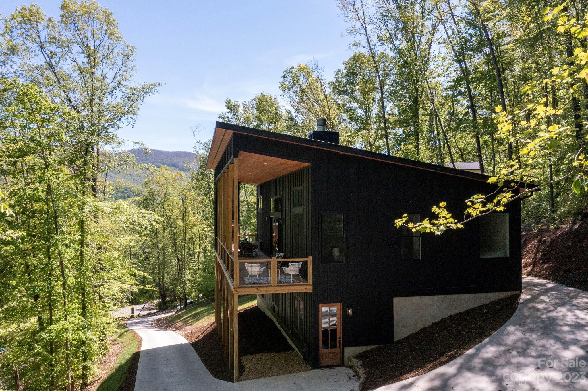 403 Georgia June Lane Swannanoa NC 28778