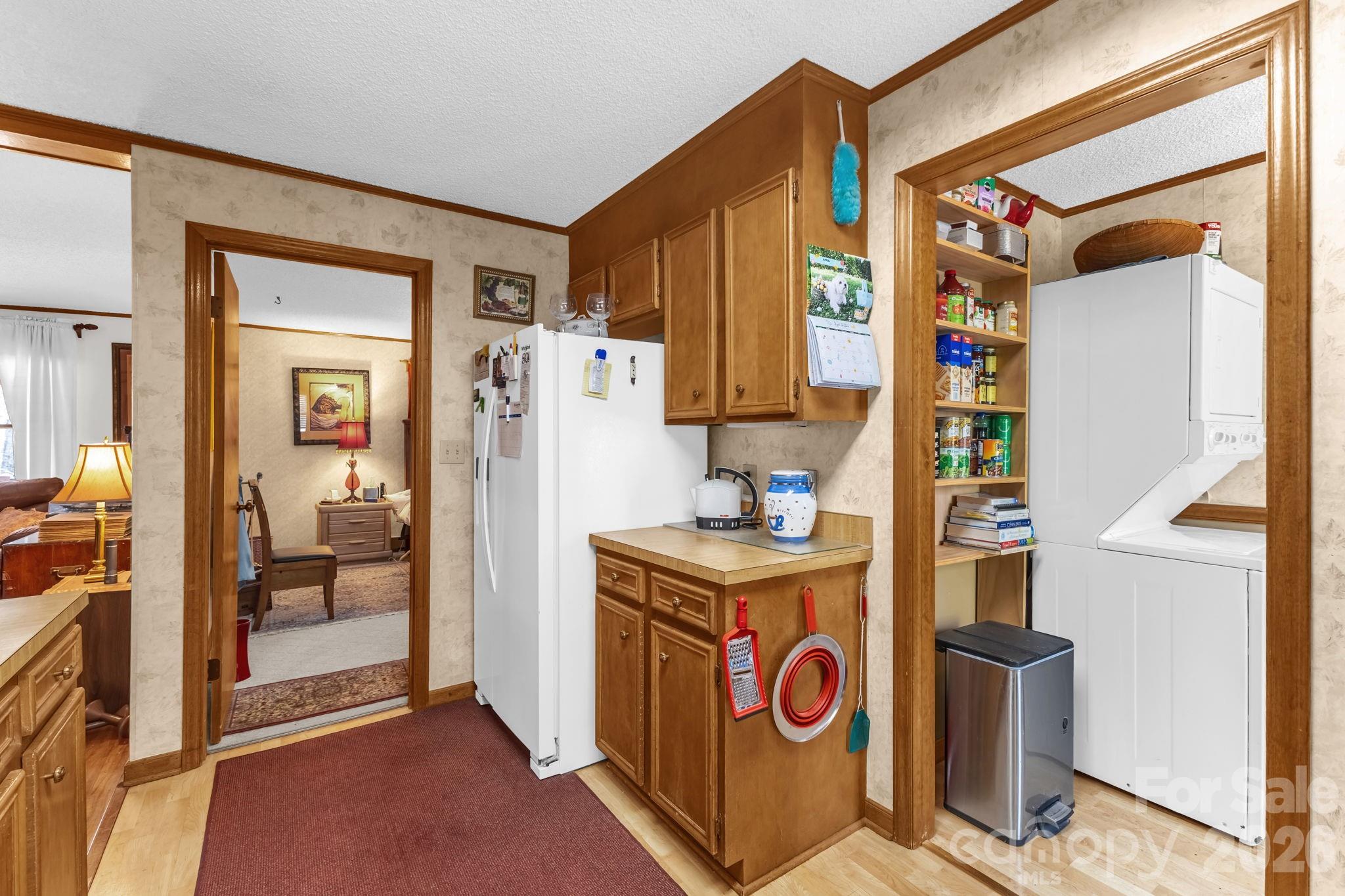 60 Pine View Road Newland NC 28657