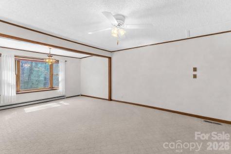 60 Pine View Road Newland NC 28657