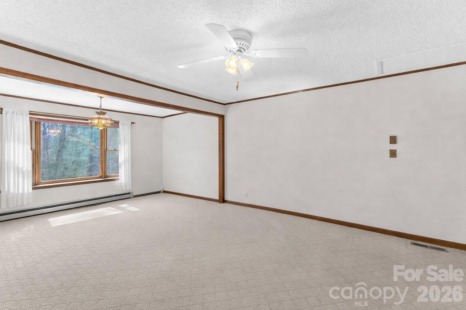 60 Pine View Road Newland NC 28657