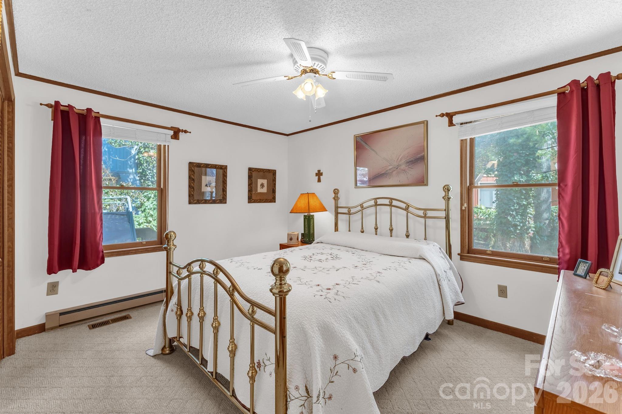 60 Pine View Road Newland NC 28657