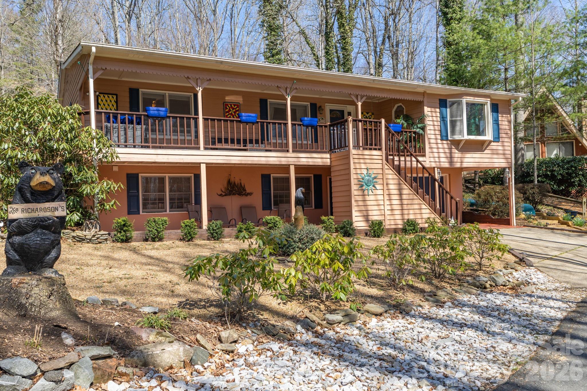 60 Pine View Road Newland NC 28657