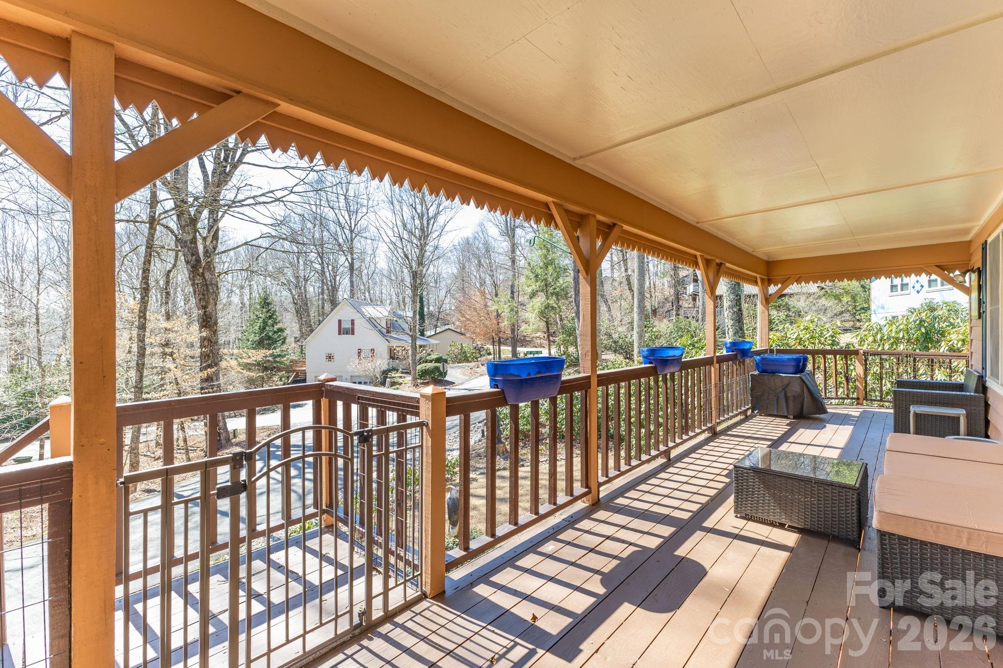 60 Pine View Road Newland NC 28657