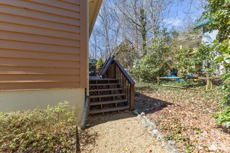 60 Pine View Road Newland NC 28657