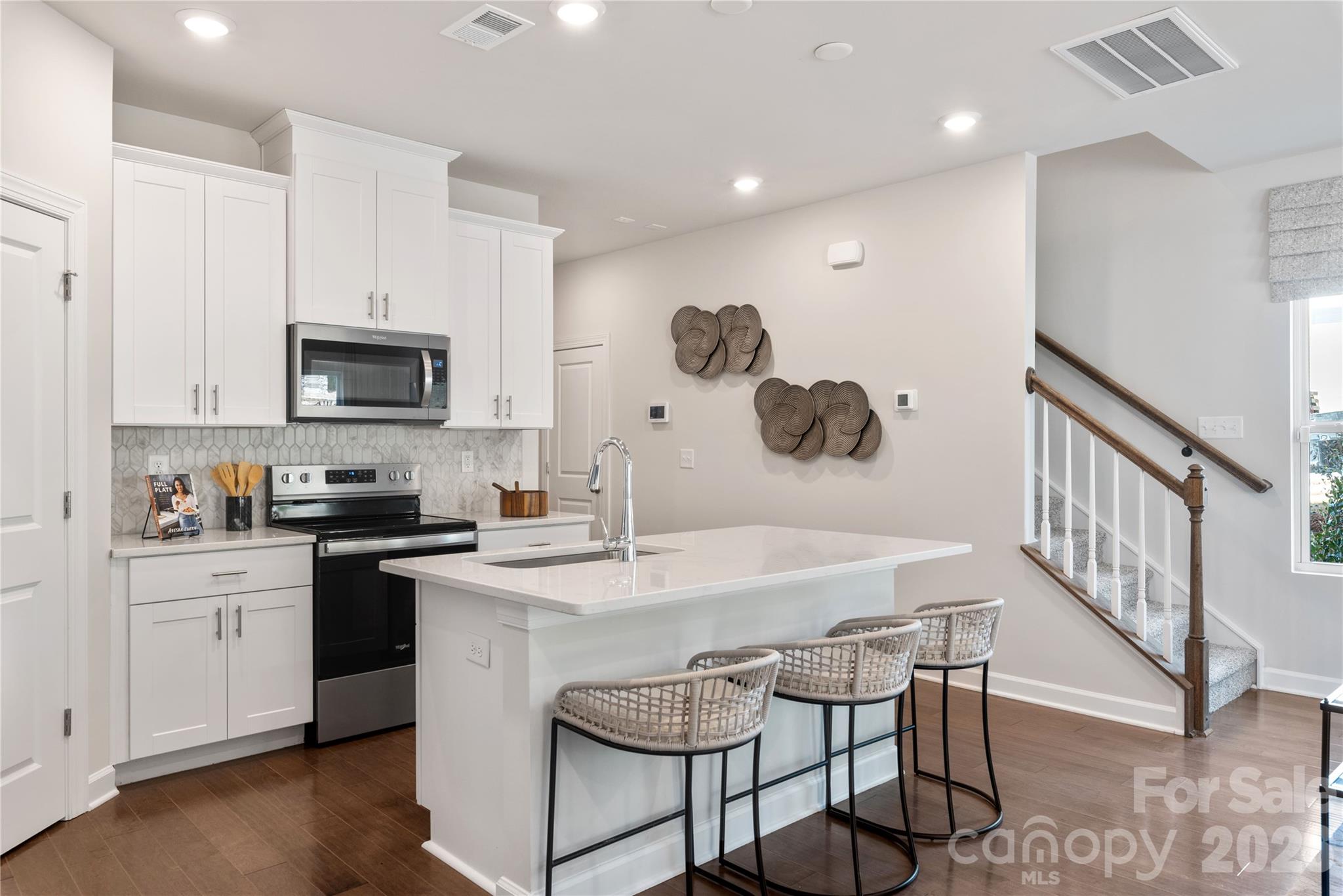 8108 Hidden Springs Trail Charlotte NC 28216