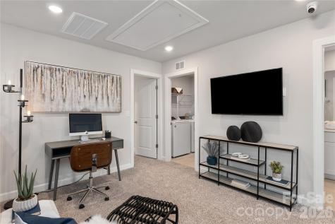 8108 Hidden Springs Trail Charlotte NC 28216
