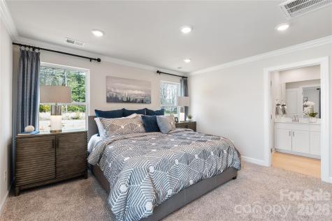8108 Hidden Springs Trail Charlotte NC 28216
