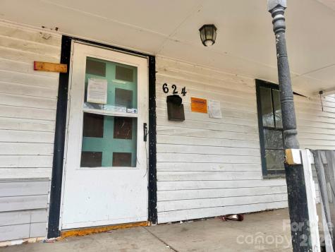 624 N Center Street Spartanburg SC 29301