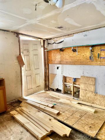 624 N Center Street Spartanburg SC 29301