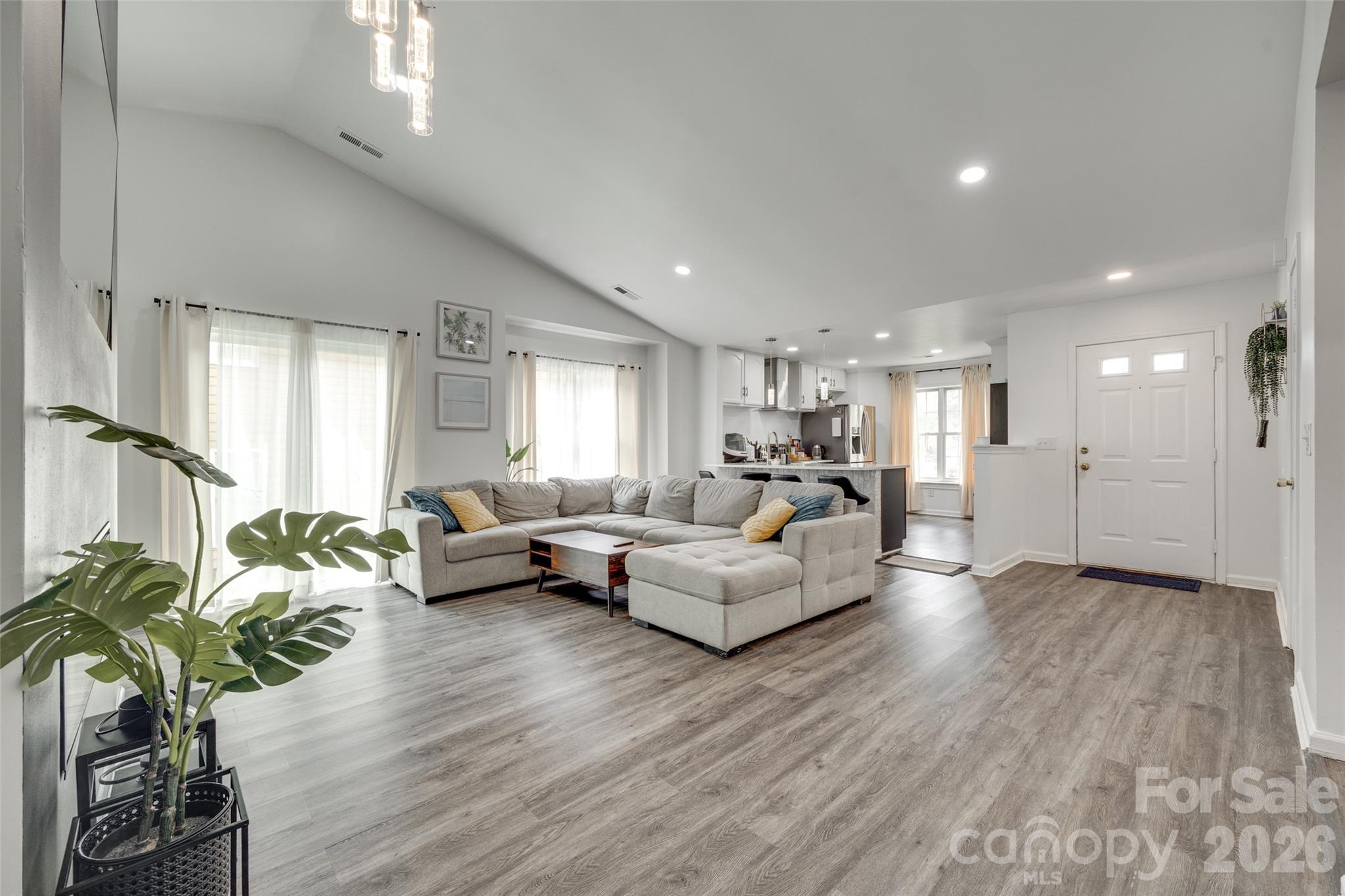 7442 Crestside Lane Charlotte NC 28227
