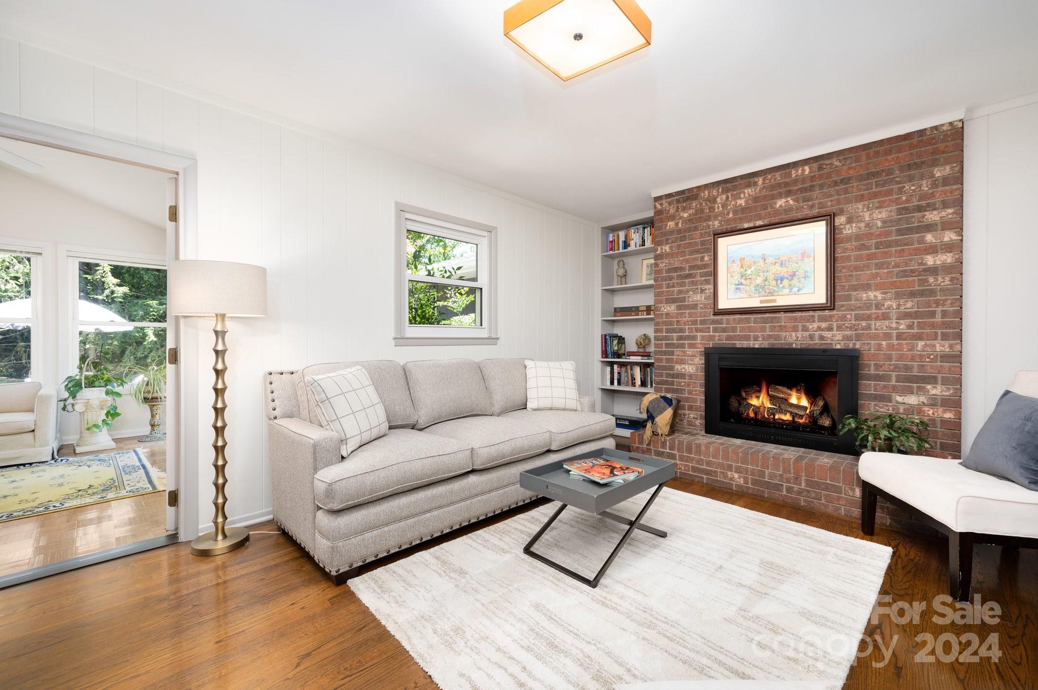 17 Braddock Way Asheville NC 28803