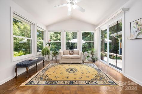 17 Braddock Way Asheville NC 28803