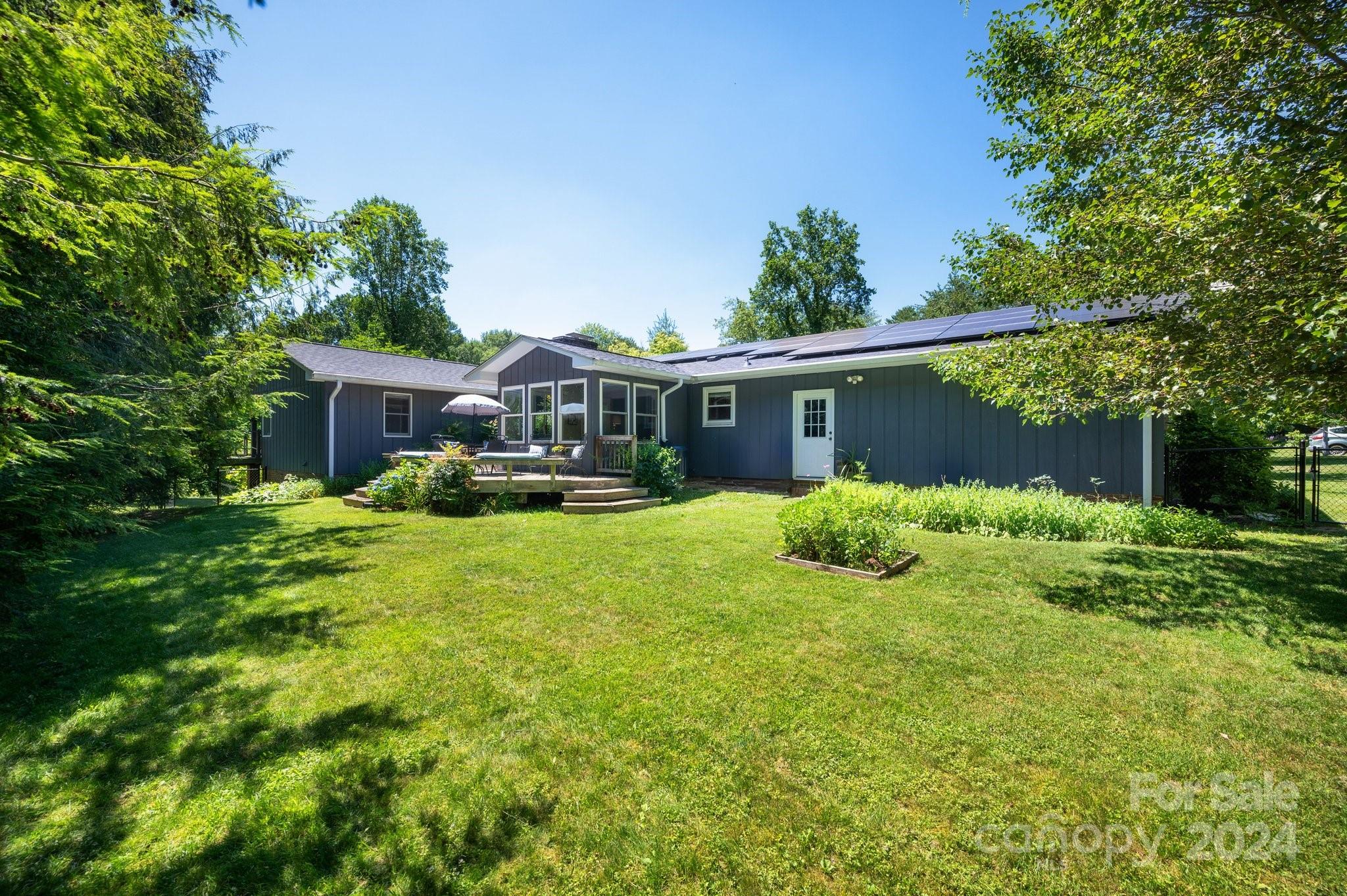 17 Braddock Way Asheville NC 28803