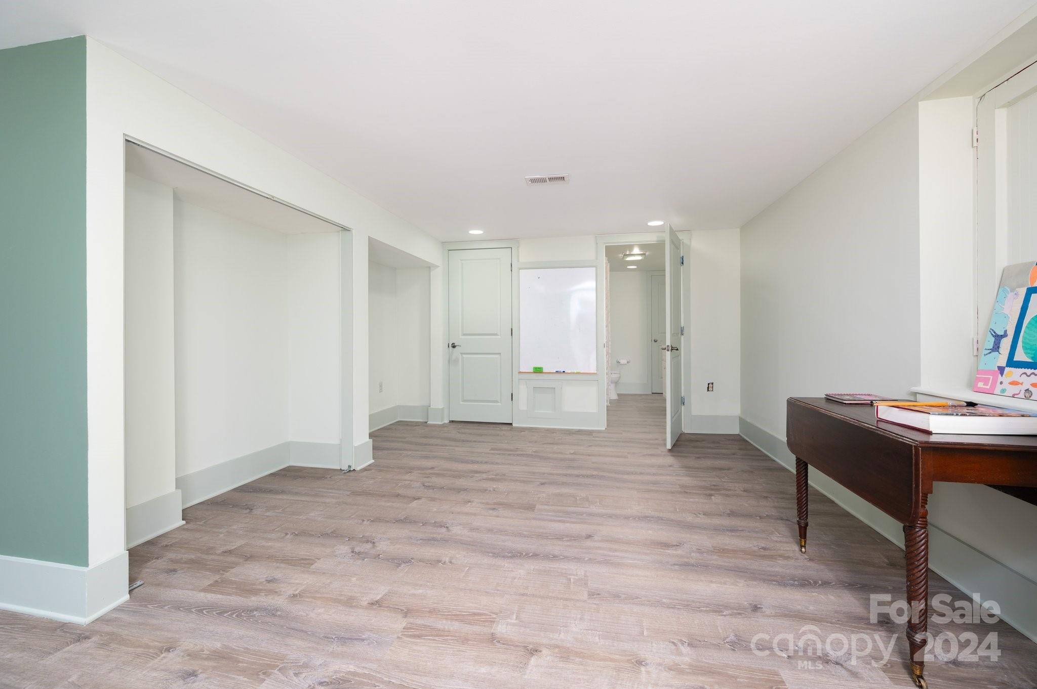 17 Braddock Way Asheville NC 28803