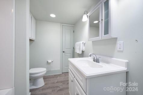 17 Braddock Way Asheville NC 28803