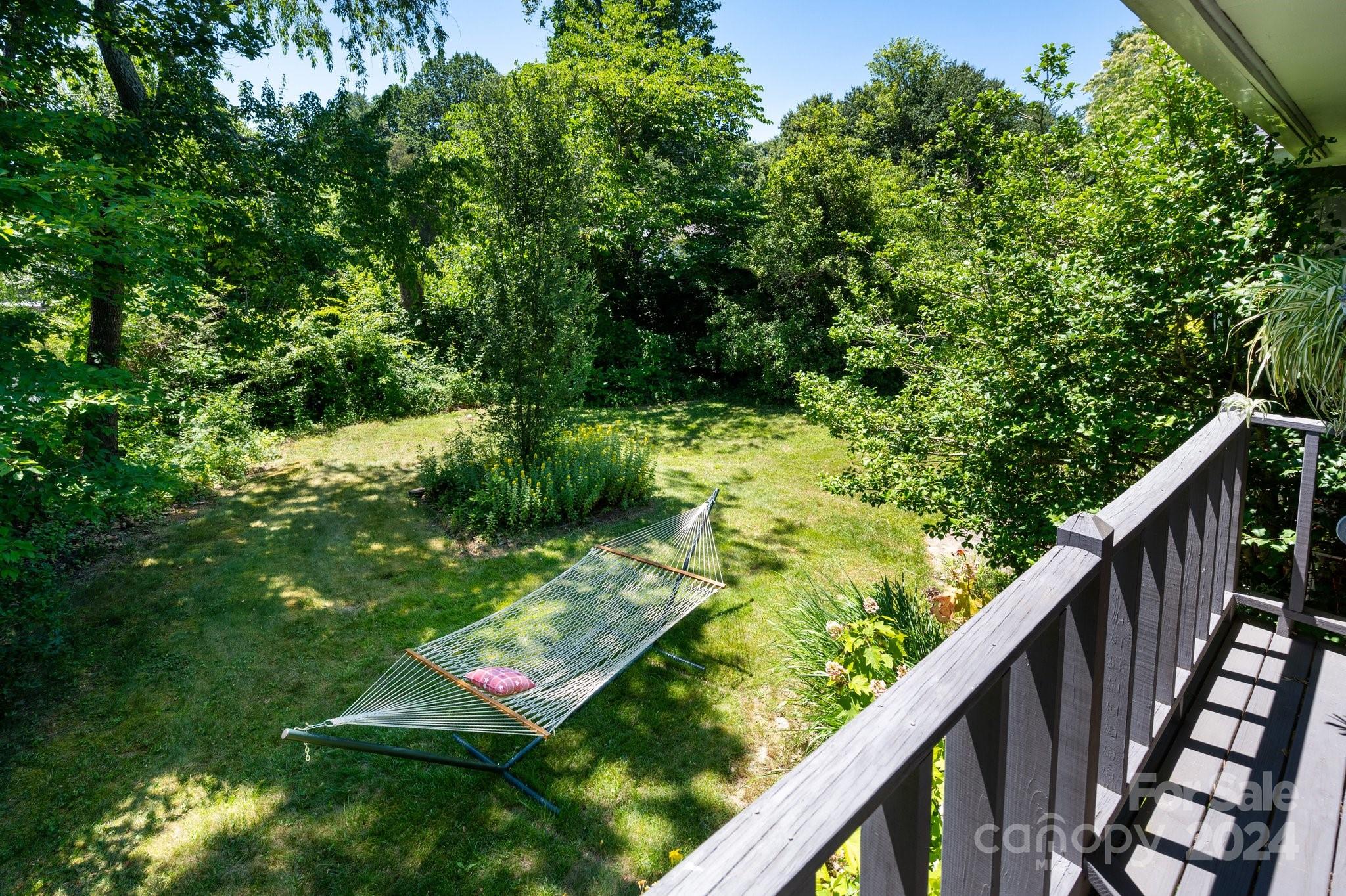 17 Braddock Way Asheville NC 28803