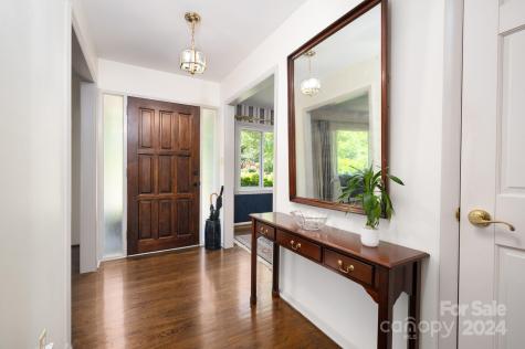 17 Braddock Way Asheville NC 28803