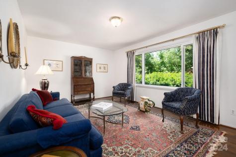 17 Braddock Way Asheville NC 28803