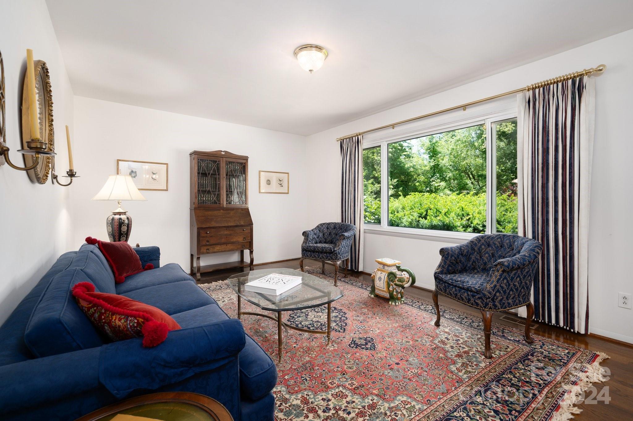 17 Braddock Way Asheville NC 28803