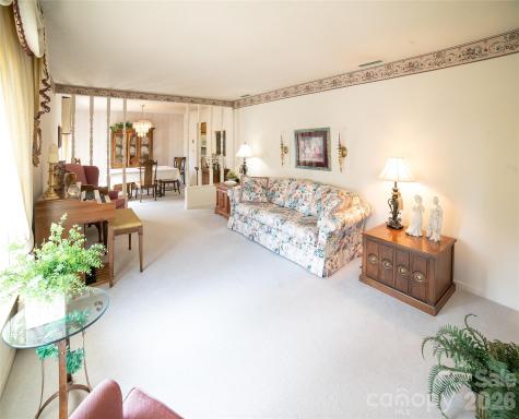 1015 Woodbine Place NE Lenoir NC 28645