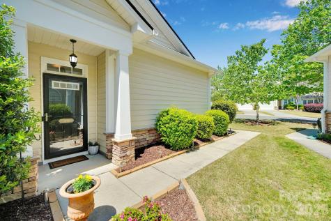 602 Pine Links Drive Tega Cay SC 29708