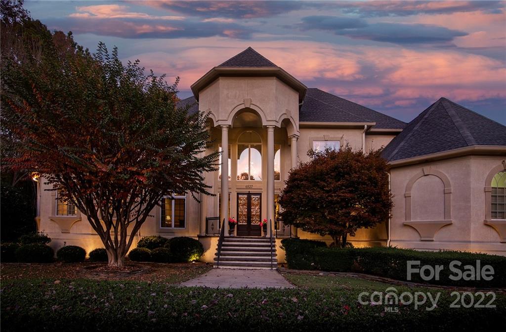 6527 Chipstead Lane Charlotte NC 28277