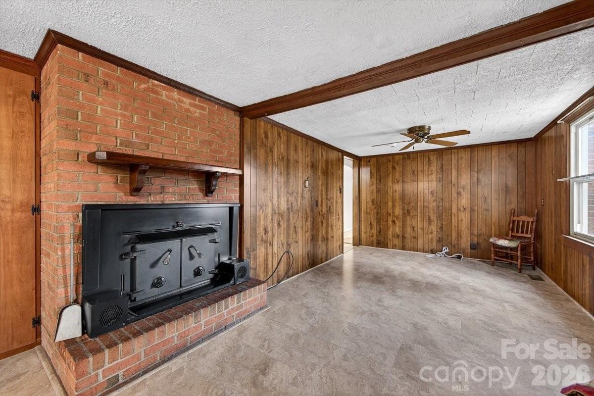 199 Mckinnon Avenue NE Concord NC 28025