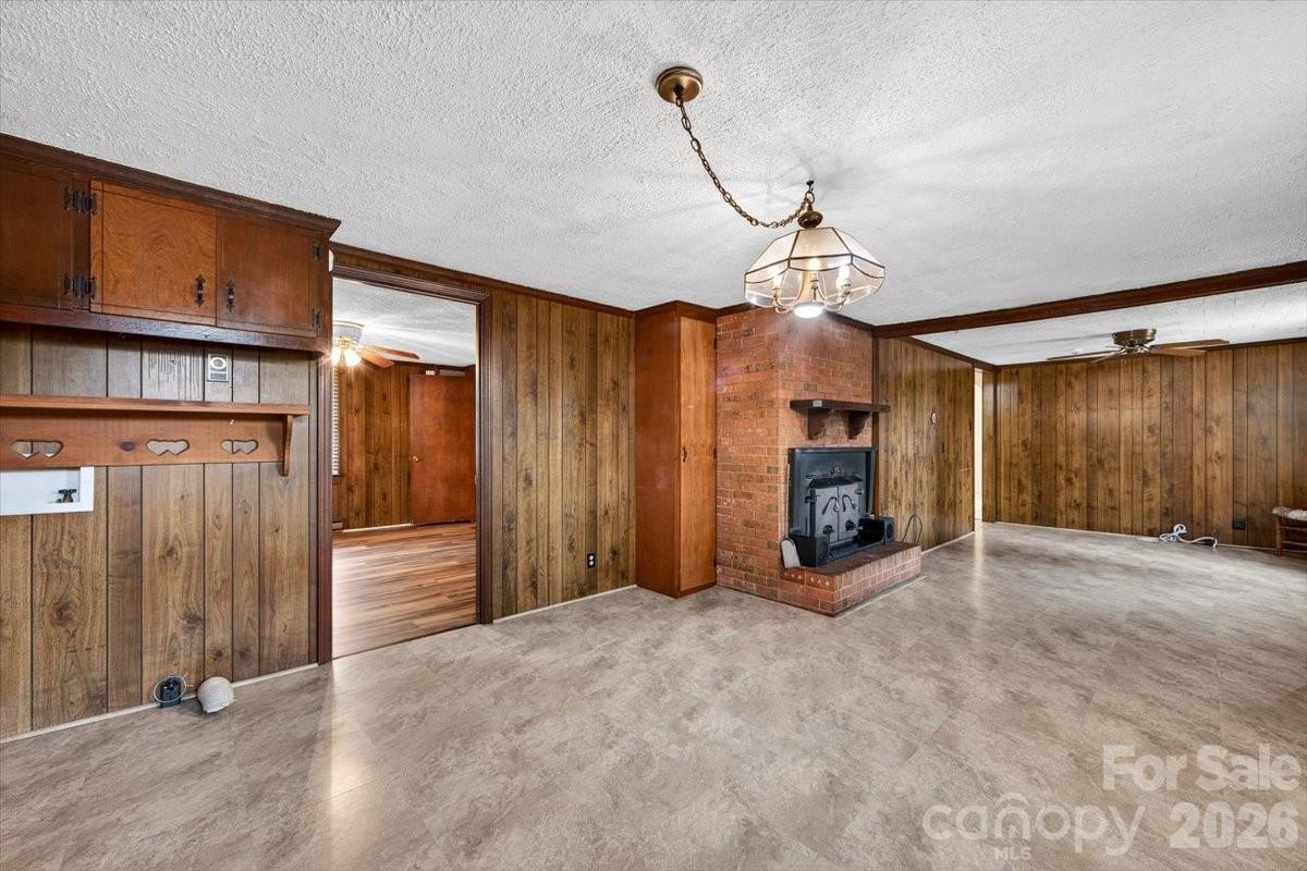 199 Mckinnon Avenue NE Concord NC 28025