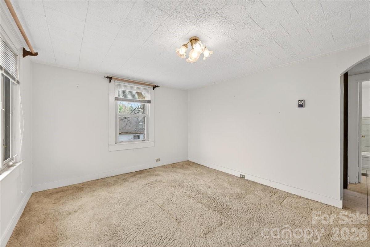 199 Mckinnon Avenue NE Concord NC 28025