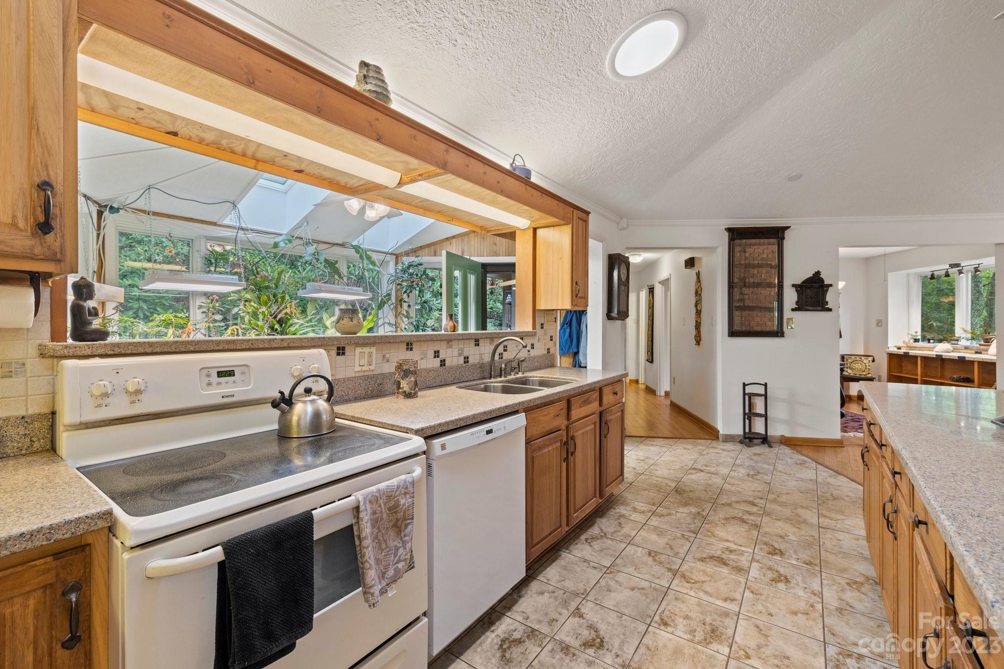 2 Chestnut Drive Swannanoa NC 28778
